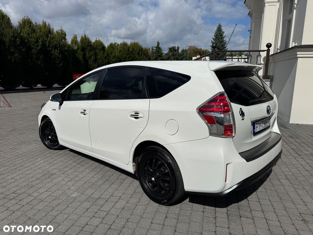 Toyota Prius+ (Hybrid) Executive - 9