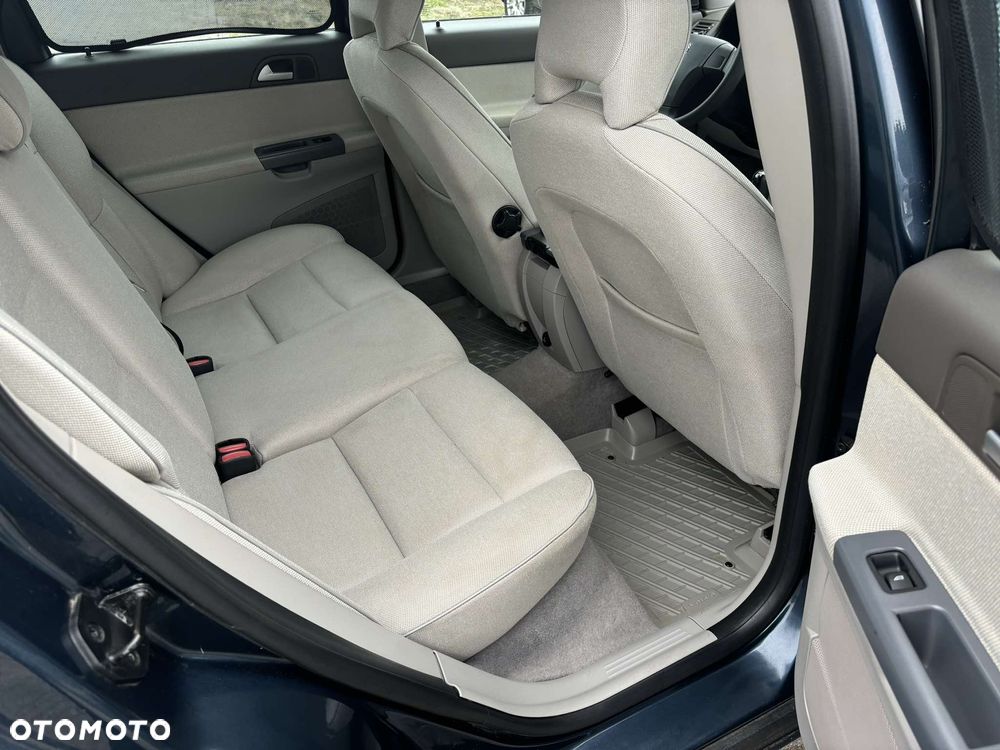 Volvo V50 1.6 Momentum - 10