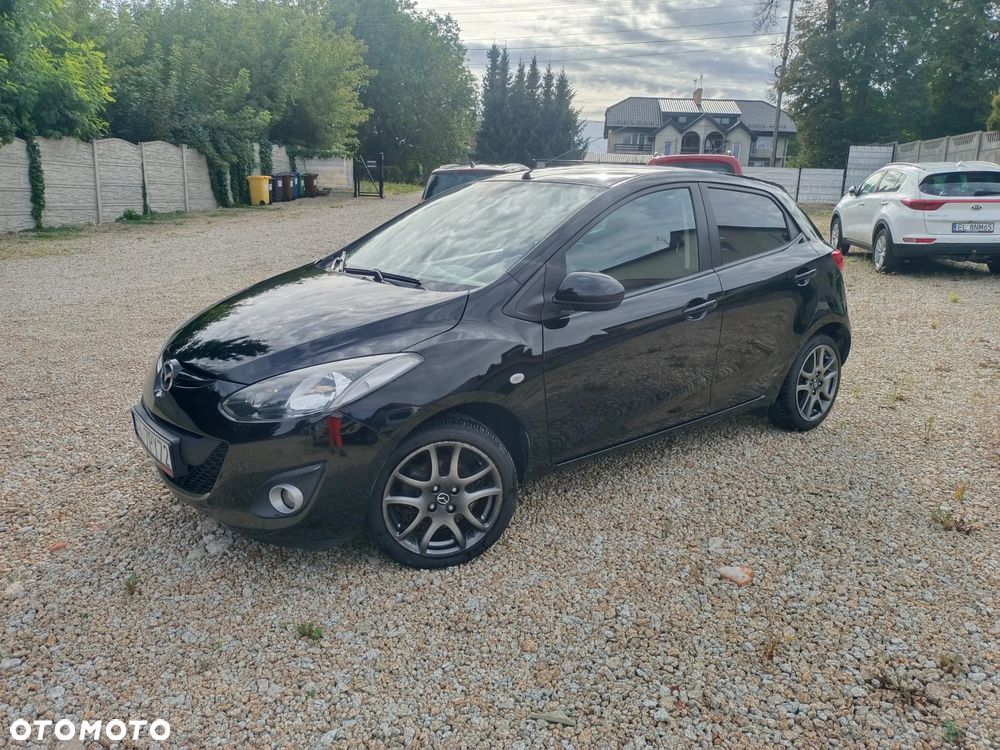 Mazda 2 - 10
