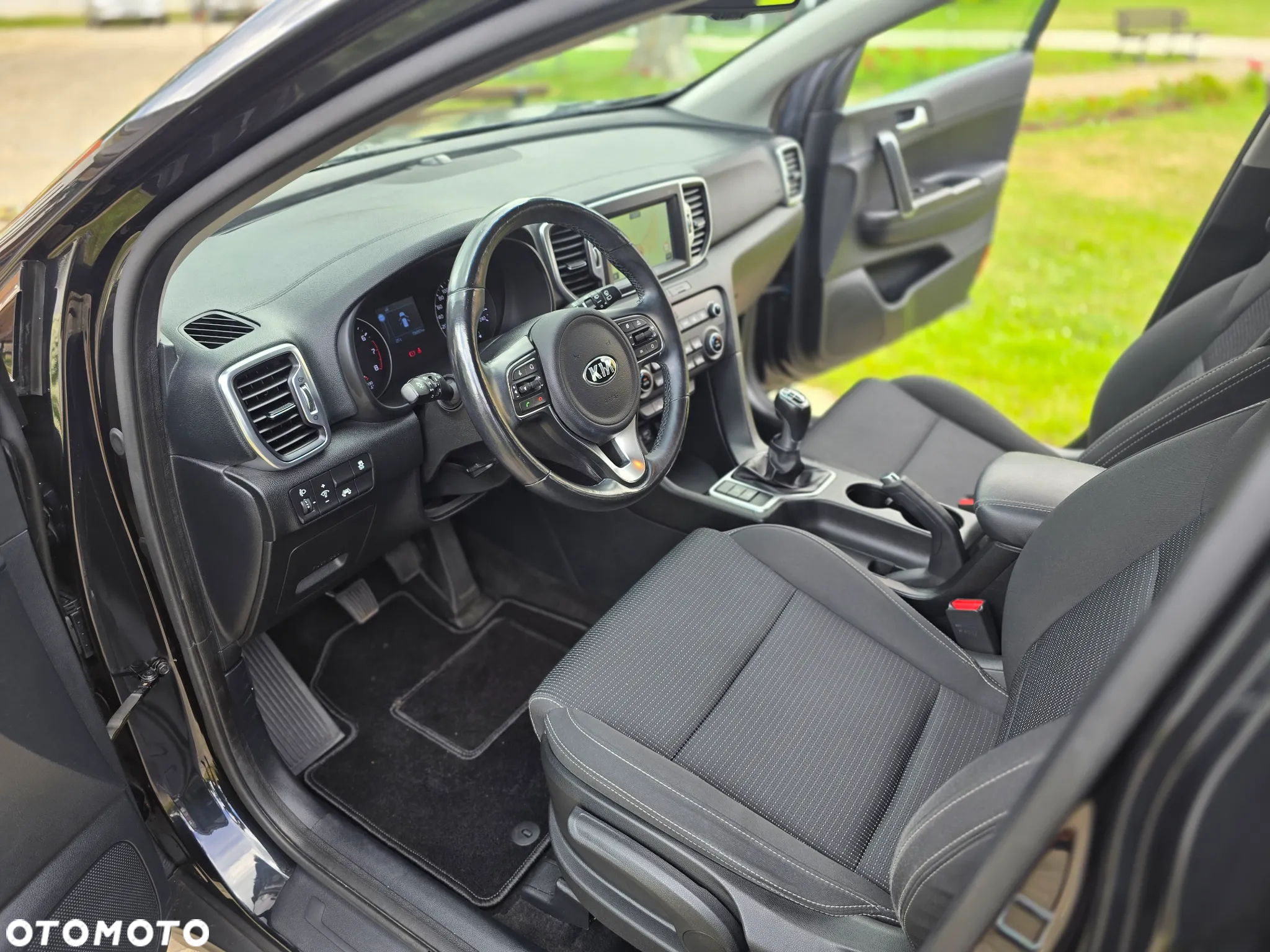 Kia Sportage 1.6 GDI 2WD SPIRIT - 30