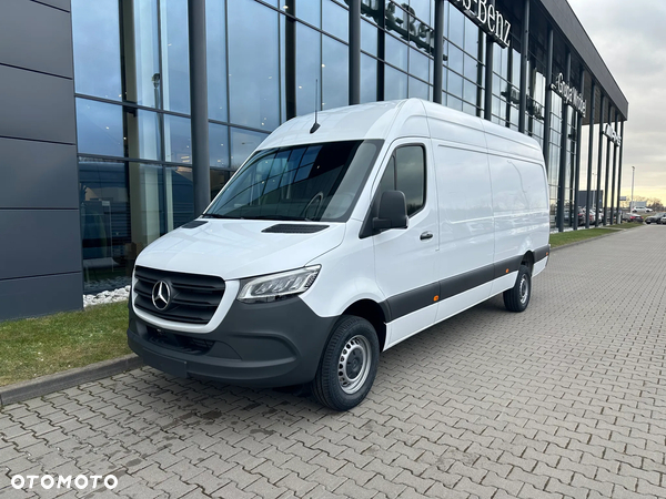 Mercedes-Benz Sprinter 317 CDI Furgon 4325 mm