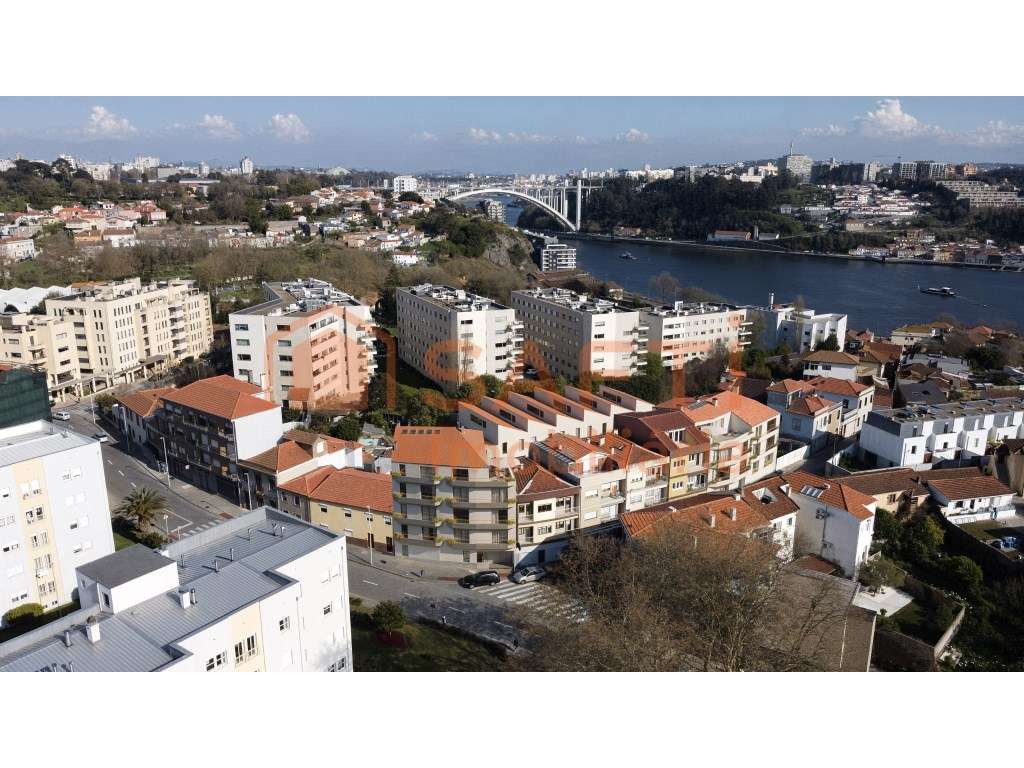 CONDOMINHAS URBAN LIVING - Bloco 3 T0 com Logradouro Piso O - Grande imagem: 5/6