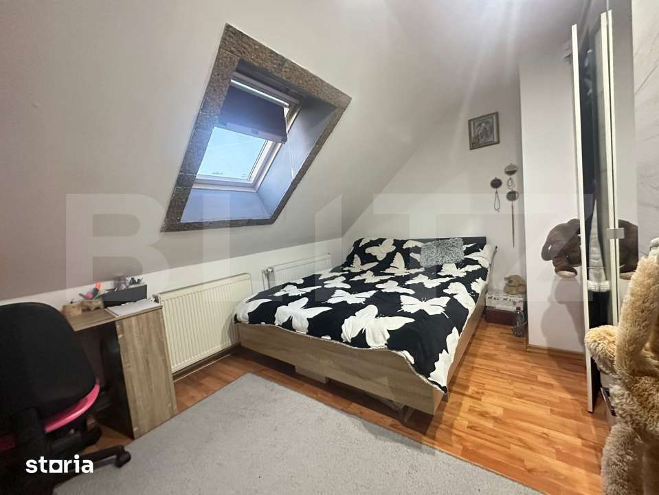 Apartament cu 3 camere, scara interioara, Deva cu vedere spre cetate — fotografia 1