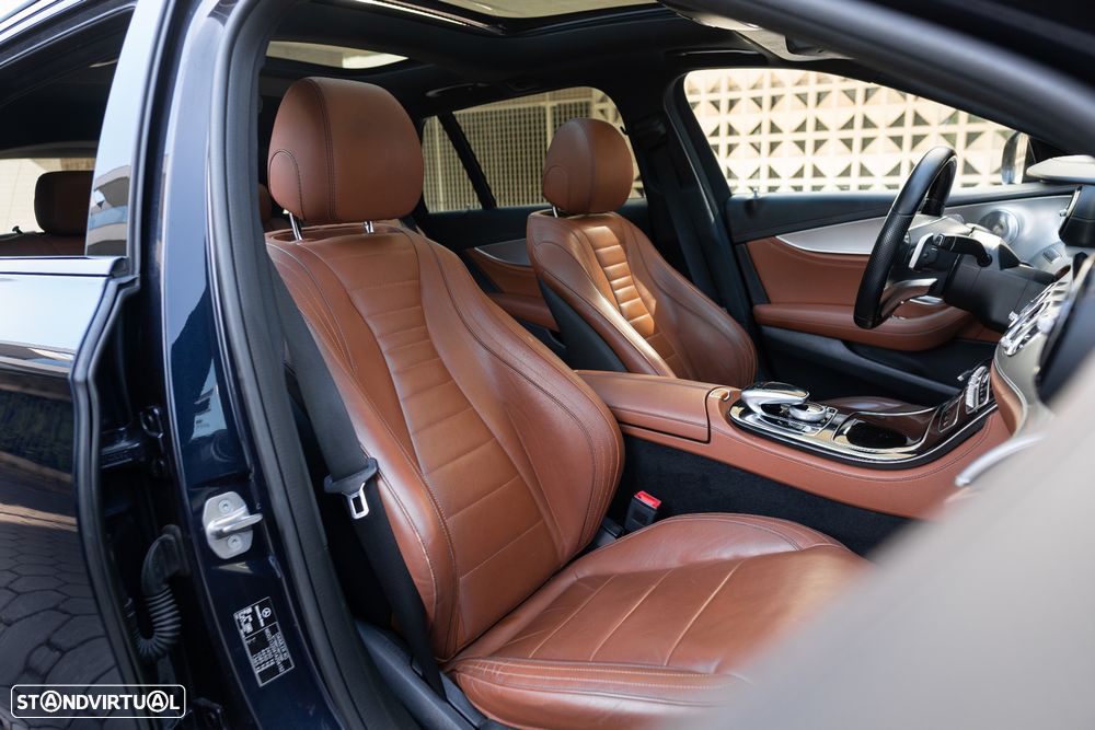 Mercedes-Benz E 220 - 12