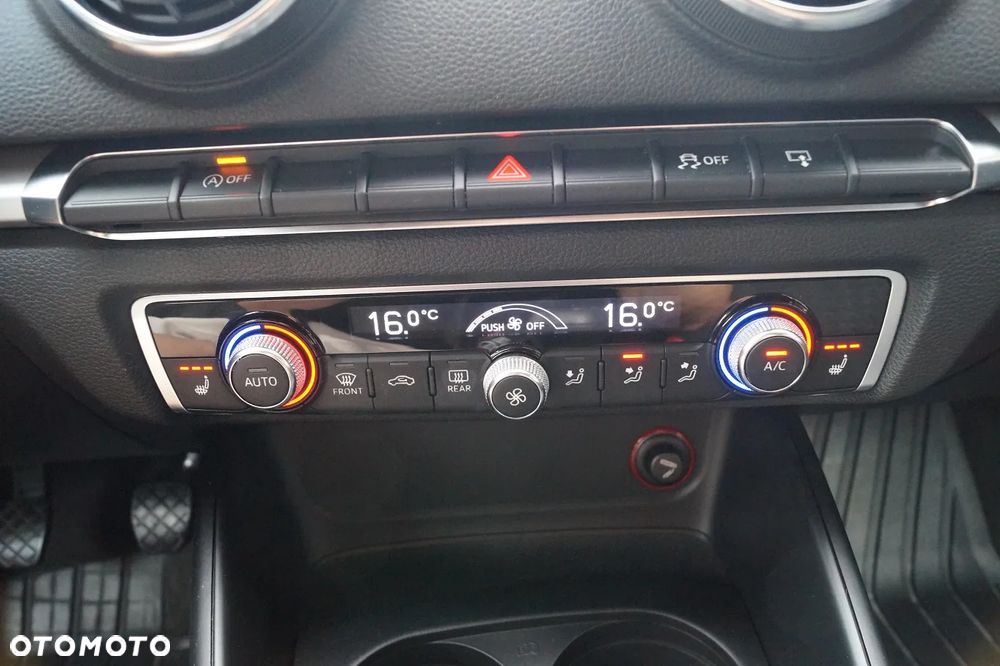 Audi A3 Sportback 1.4 TFSI Ambition - 30