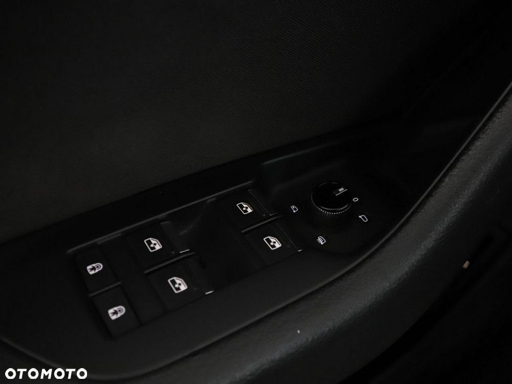Audi A6 Avant 40 TDI mHEV Sport S tronic - 37