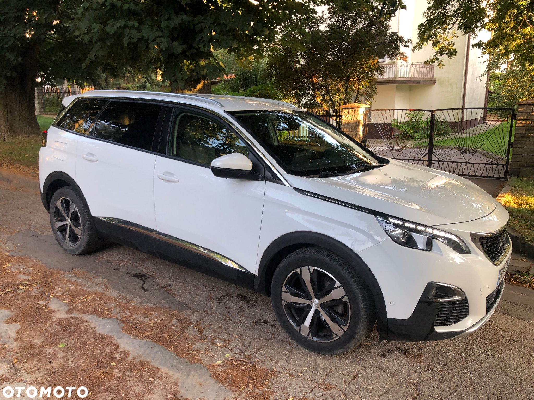 Peugeot 5008 - 9