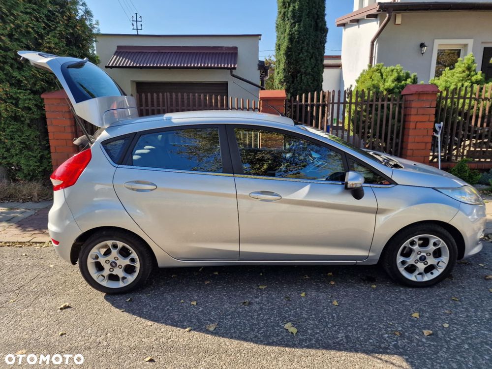 Ford Fiesta 1.6 TDCi Titanium - 2