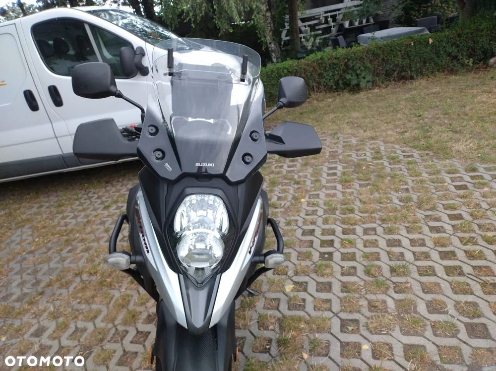 Suzuki V-STROM - 2