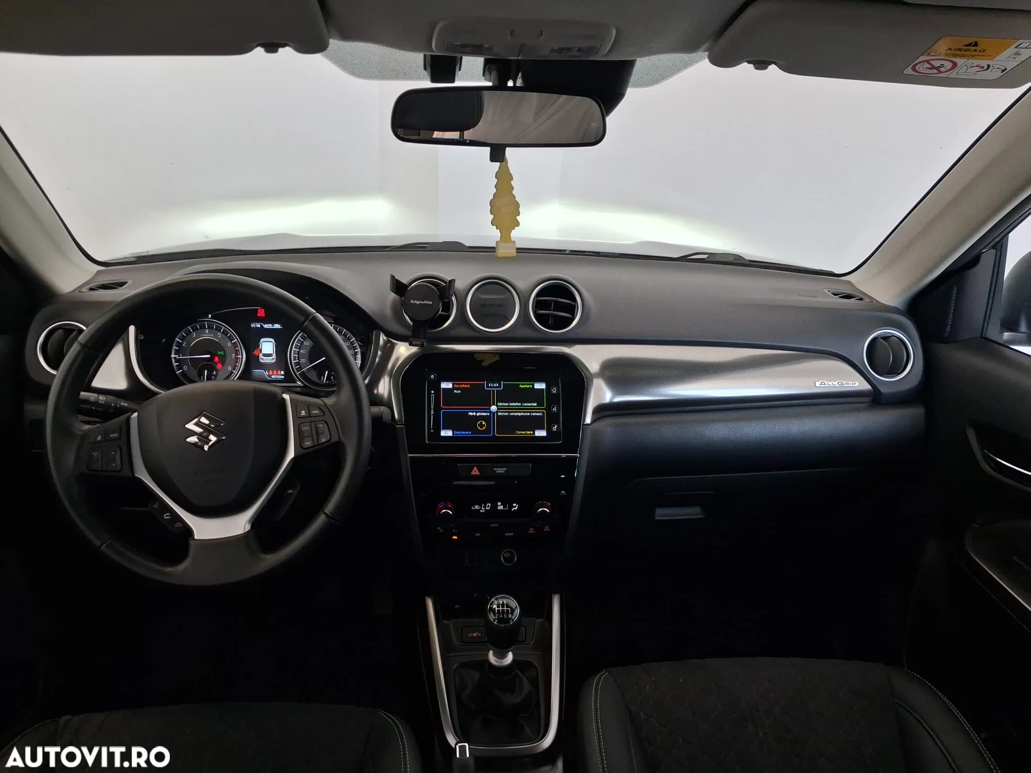 Suzuki Vitara 1.4 ALLGRIP Luxus - 3