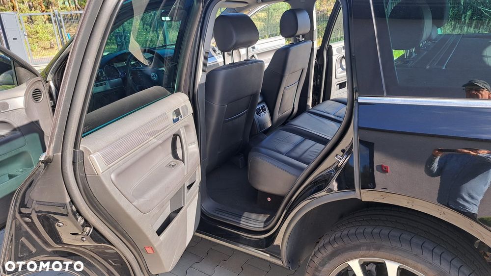 Volkswagen Touareg - 17