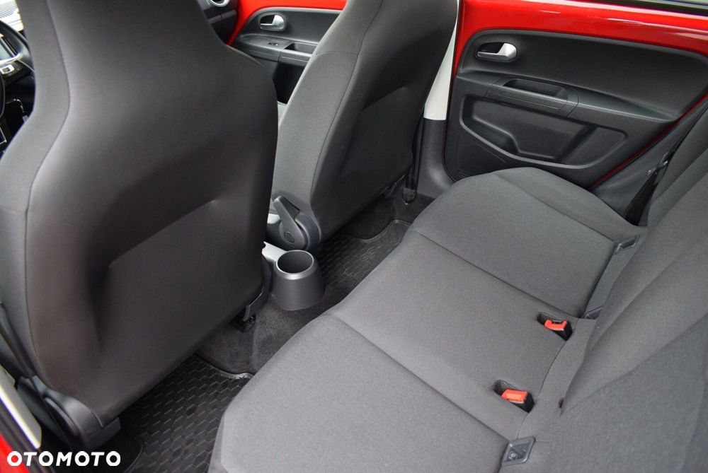 Volkswagen up! - 13