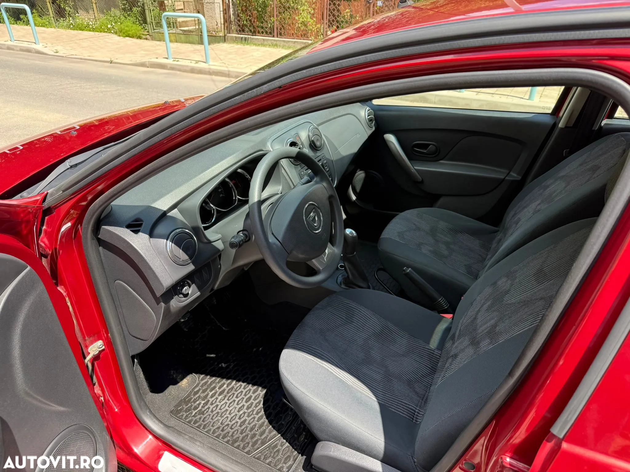 Dacia Logan 1.2 Ambiance - 7