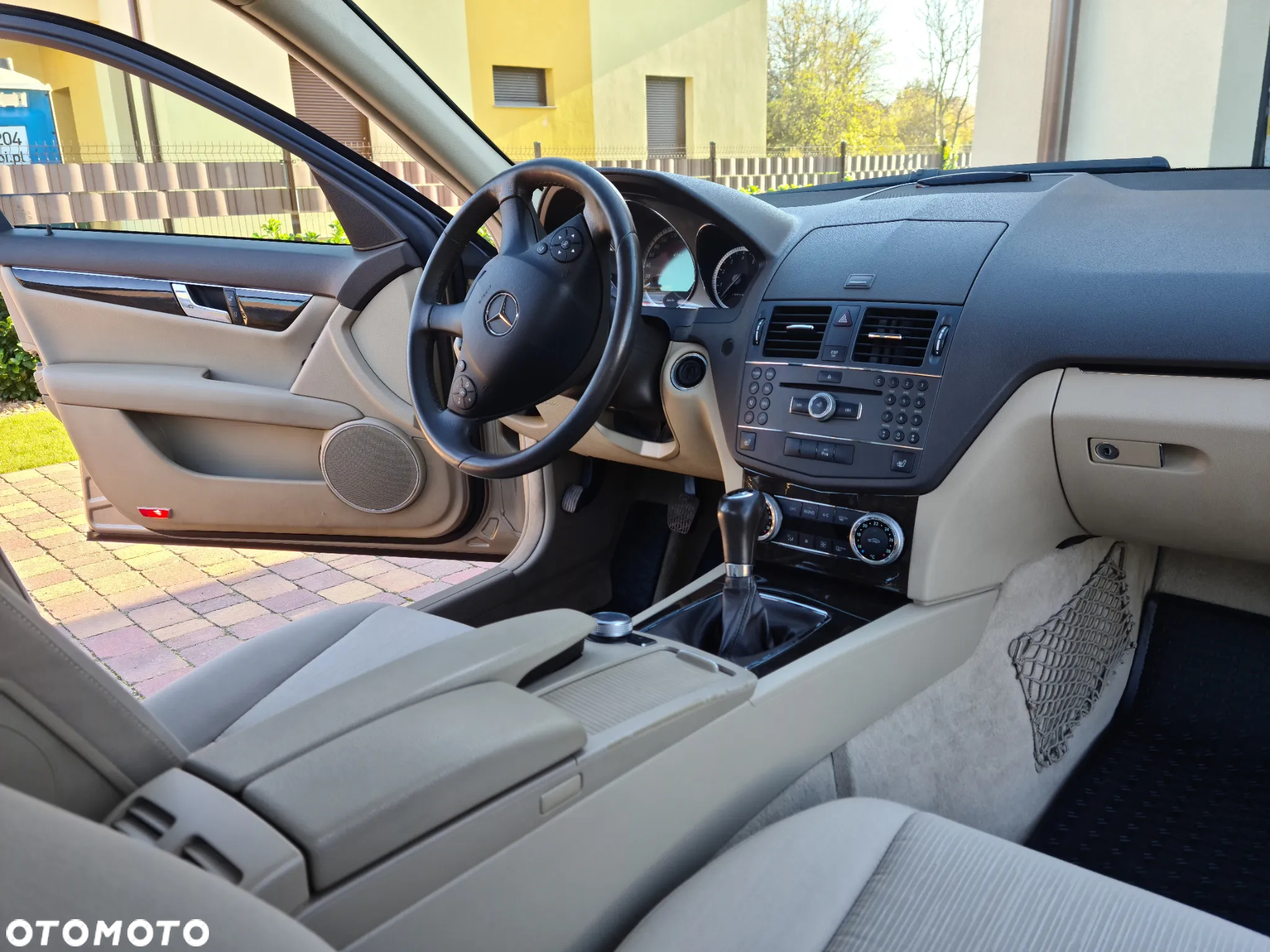 Mercedes-Benz Klasa C 200 (BlueEFFICIENCY) Elegance - 7