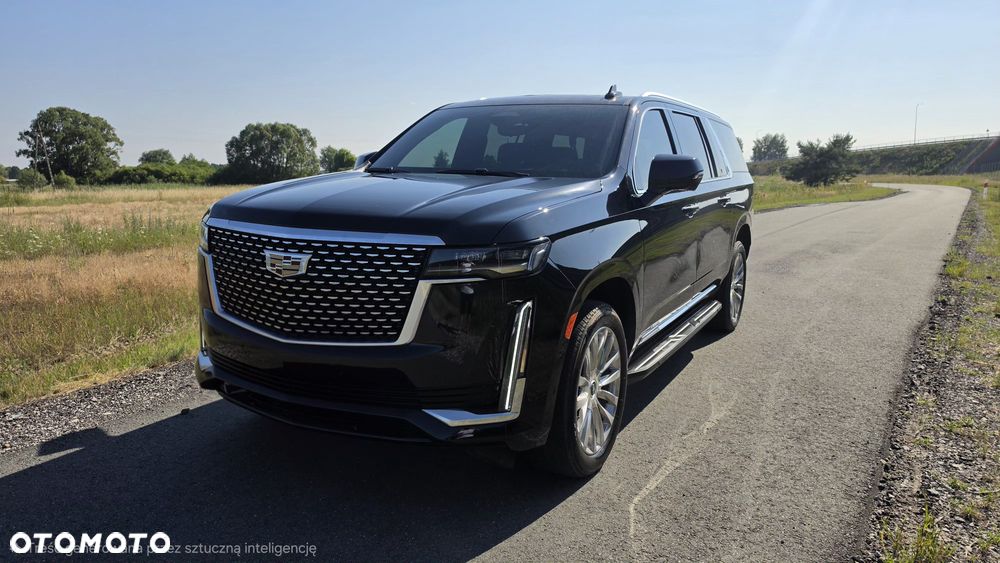 Cadillac Escalade - 2