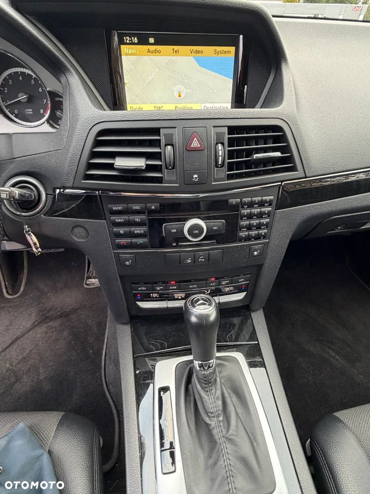 Mercedes-Benz Klasa E - 29