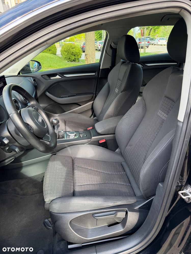 Audi A3 Sportback - 19