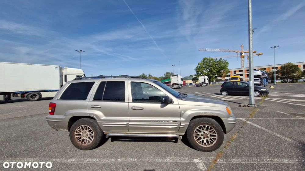 Jeep Grand Cherokee 4.7 Limited - 12