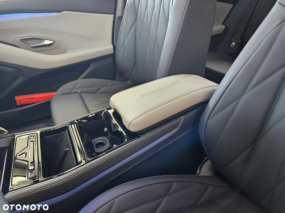 Ford Explorer 79kWh Premium RWD - 21