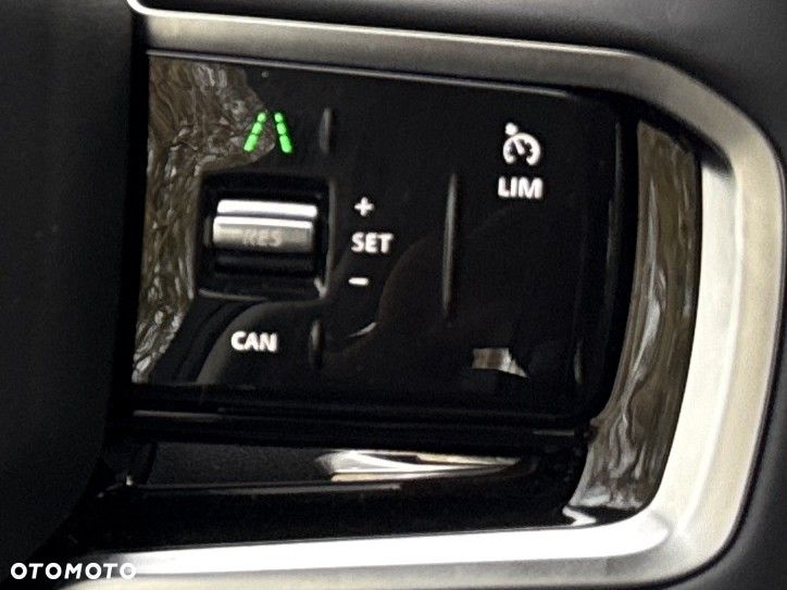 Land Rover Discovery Sport D200 Dynamic S - 21