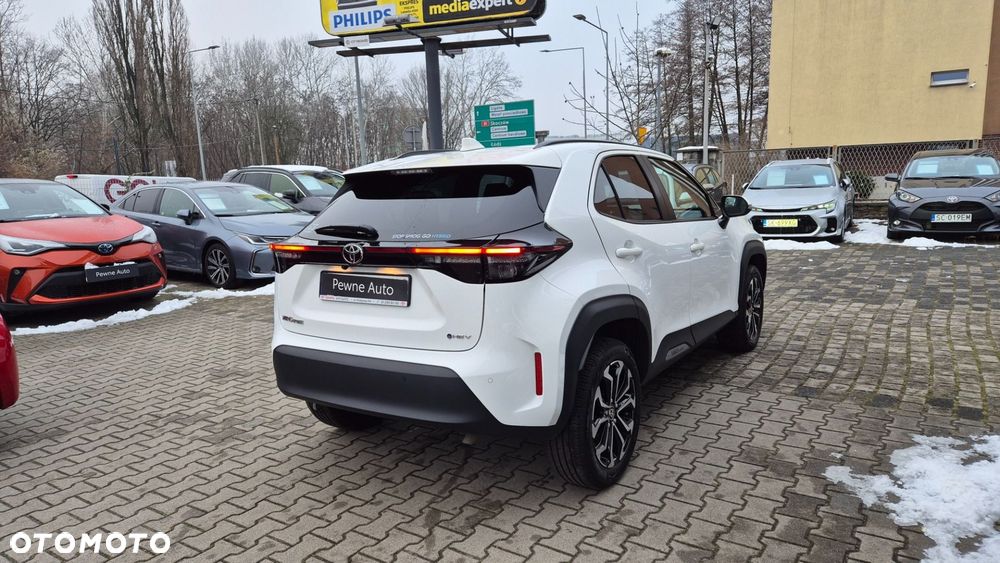 Toyota Yaris Cross Hybrid 1.5 Style - 19