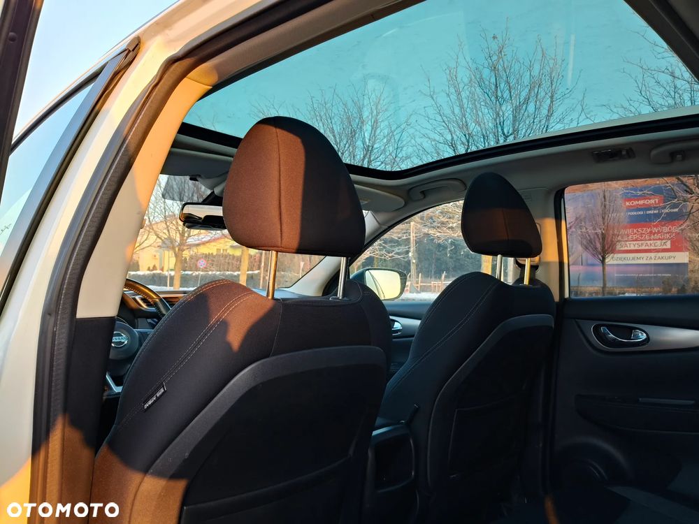 Nissan Qashqai 1.2 DIG-T N-Connecta - 21