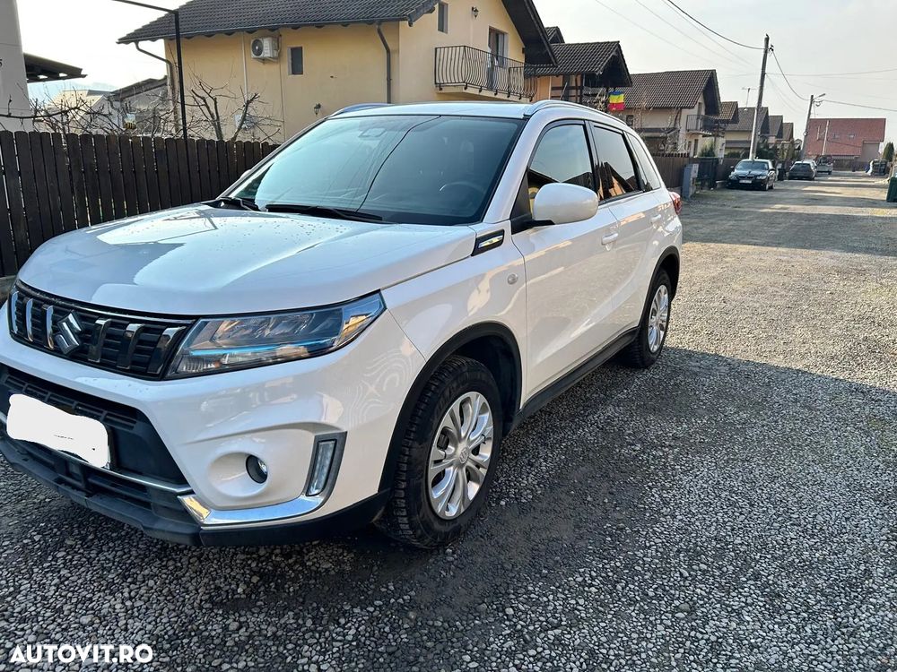 Suzuki Vitara 1.4 Boosterjet MHEV Passion - 2