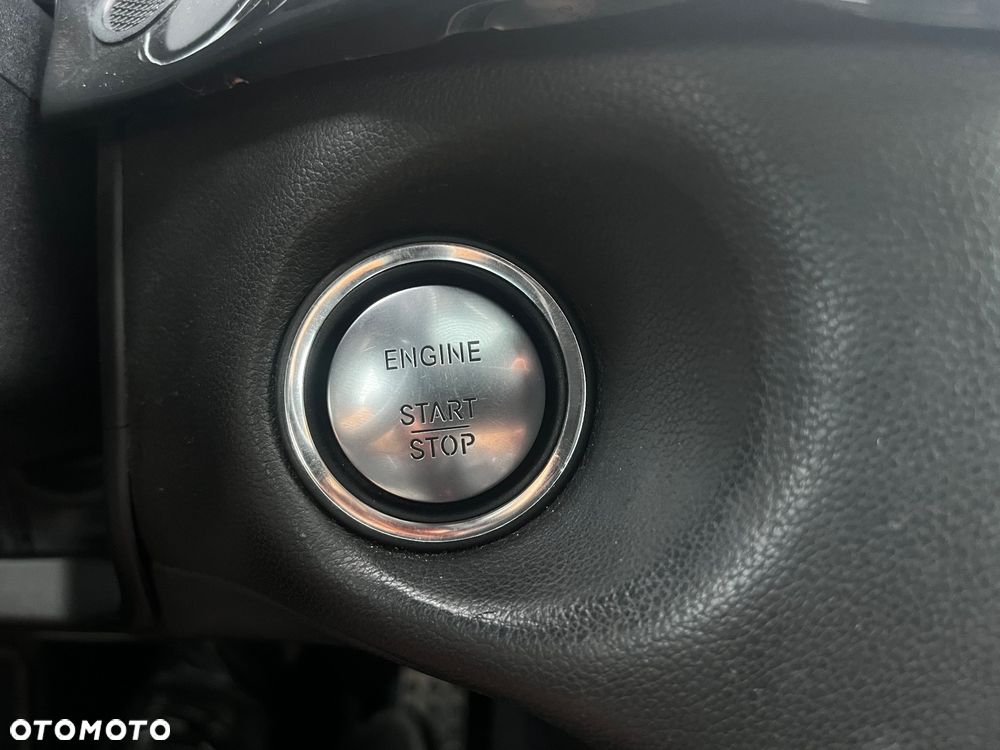 Mercedes-Benz CLS 500 4Matic 7G-TRONIC - 28