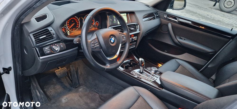 BMW X3 xDrive20d xLine - 17