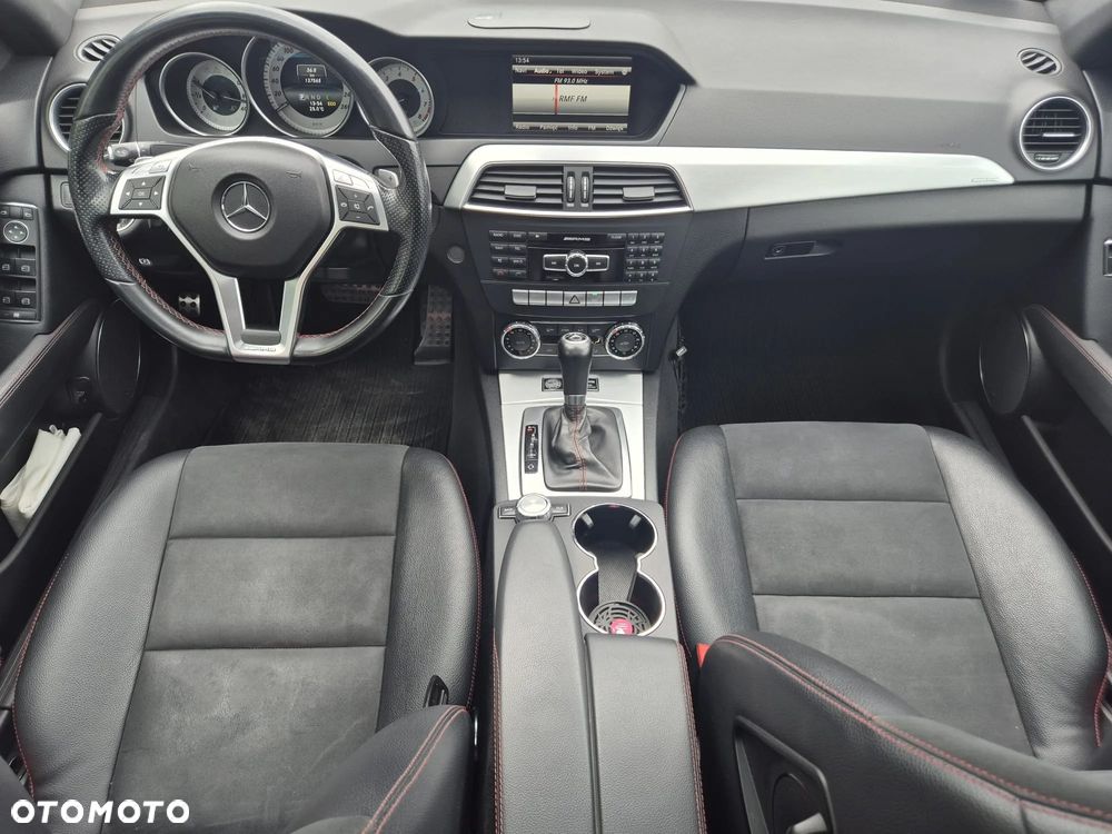 Mercedes-Benz Klasa C 350 (BlueEFFICIENCY) 7G-TRONIC Avantgarde - 23