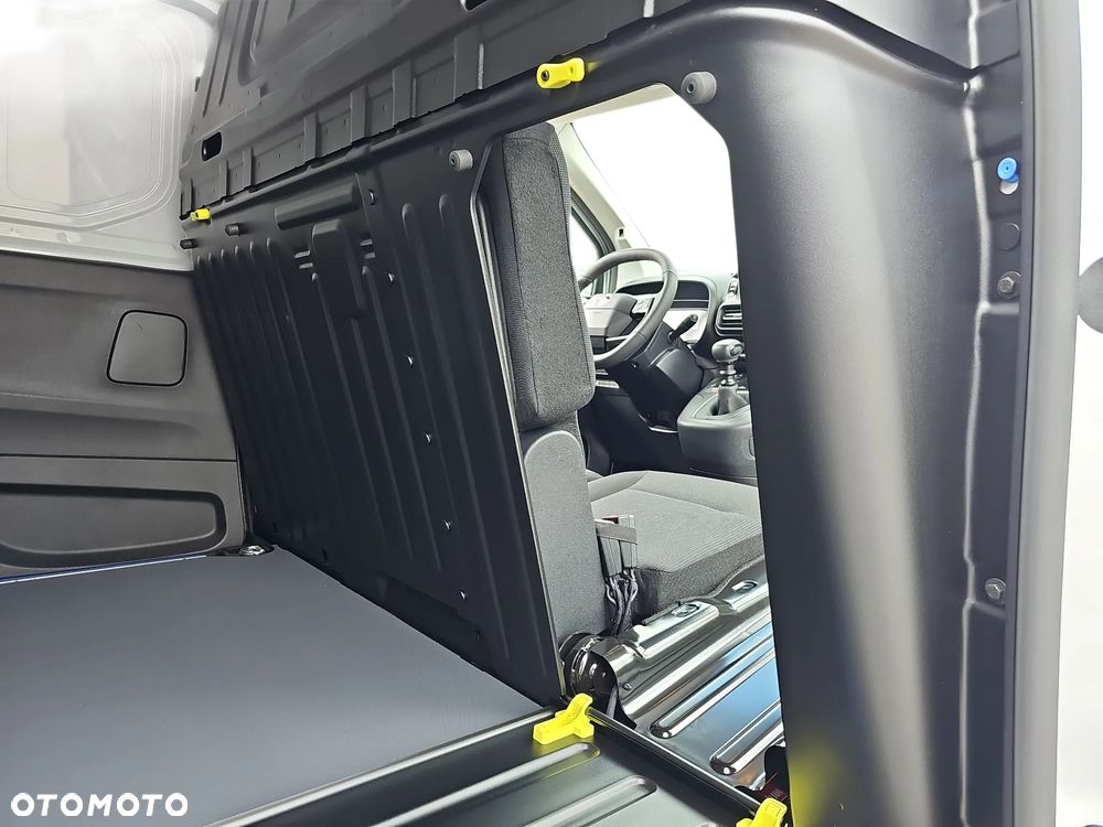 Opel COMBO Cargo - 12