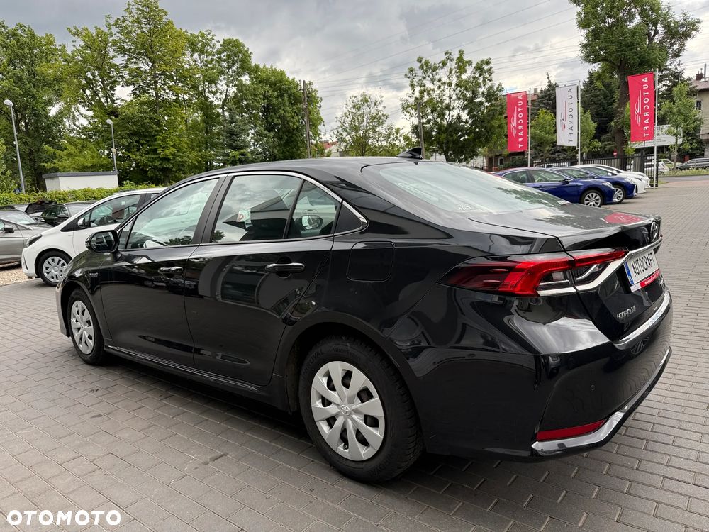 Toyota Corolla - 22
