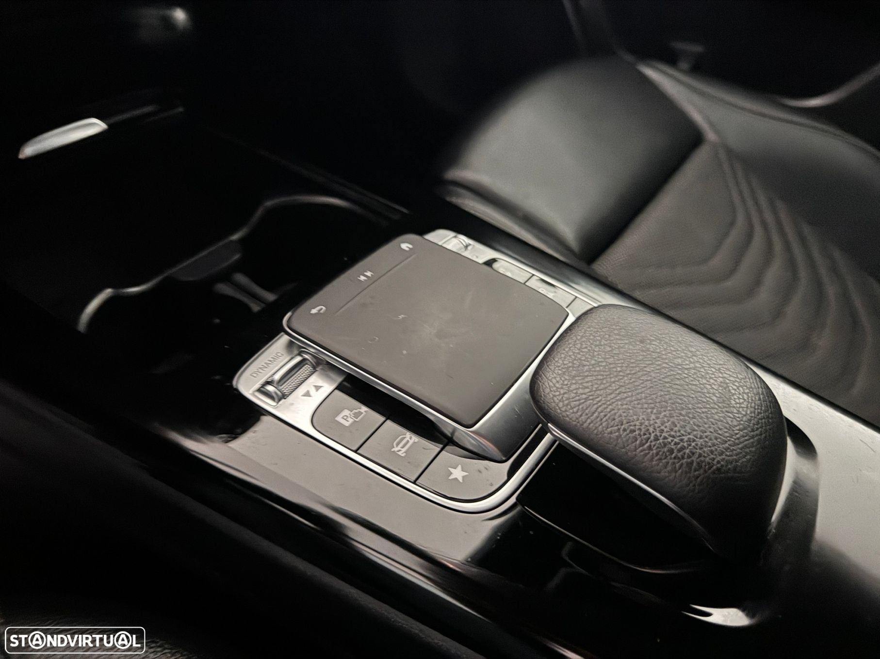 Mercedes-Benz A 180 d Aut. - 11