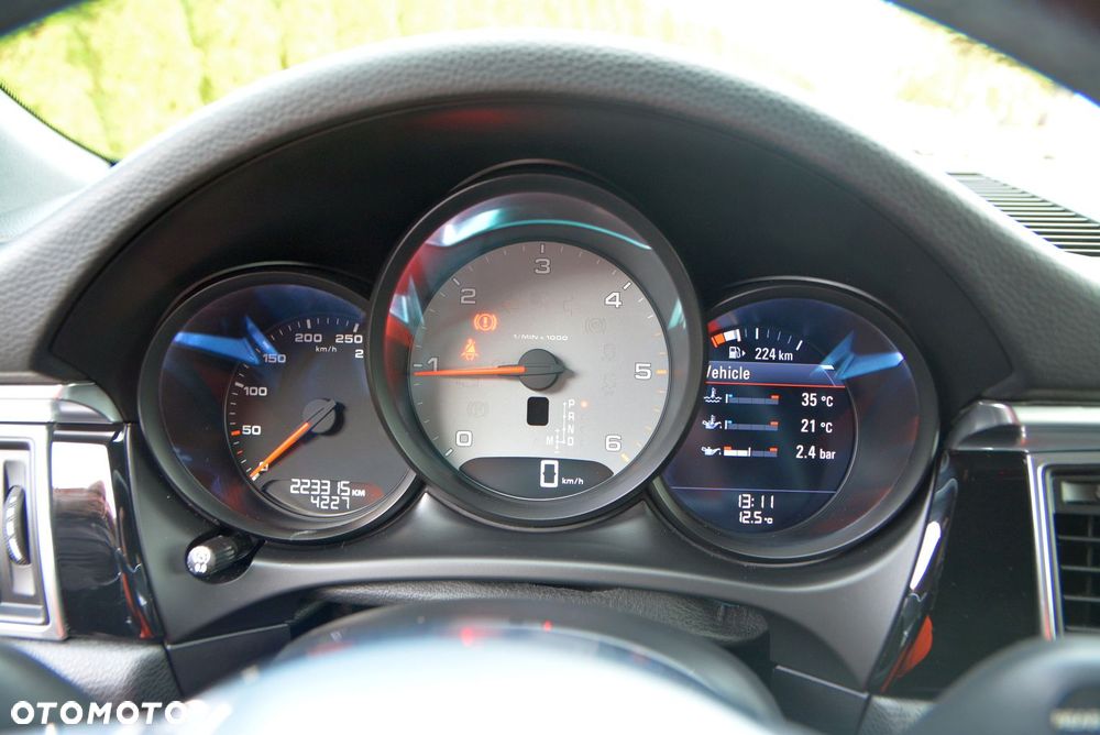 Porsche Macan - 17
