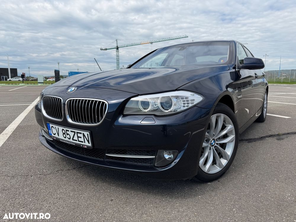 BMW Seria 5 525d xDrive AT - 3