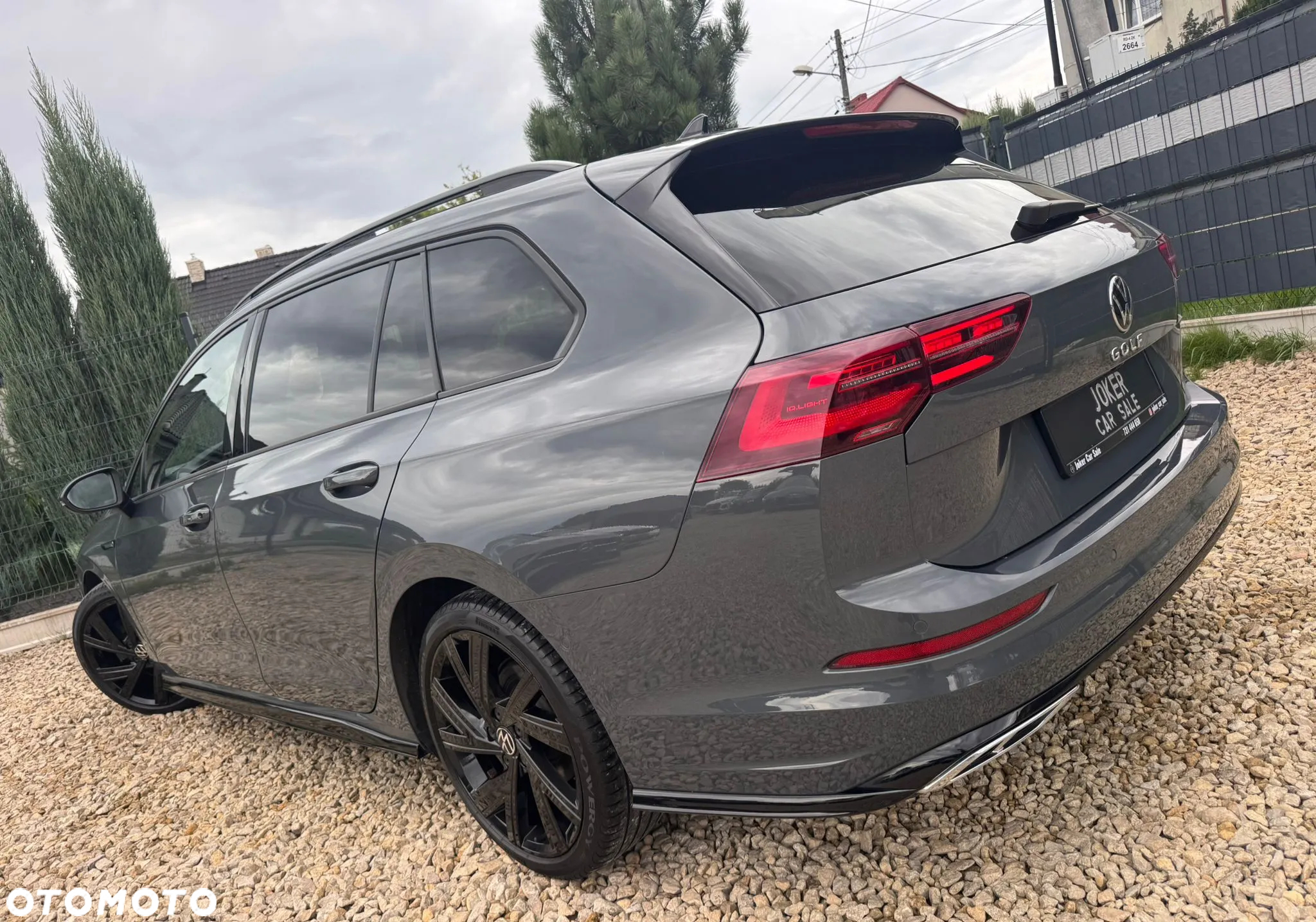Volkswagen Golf VIII 2.0 TDI R-Line DSG - 11