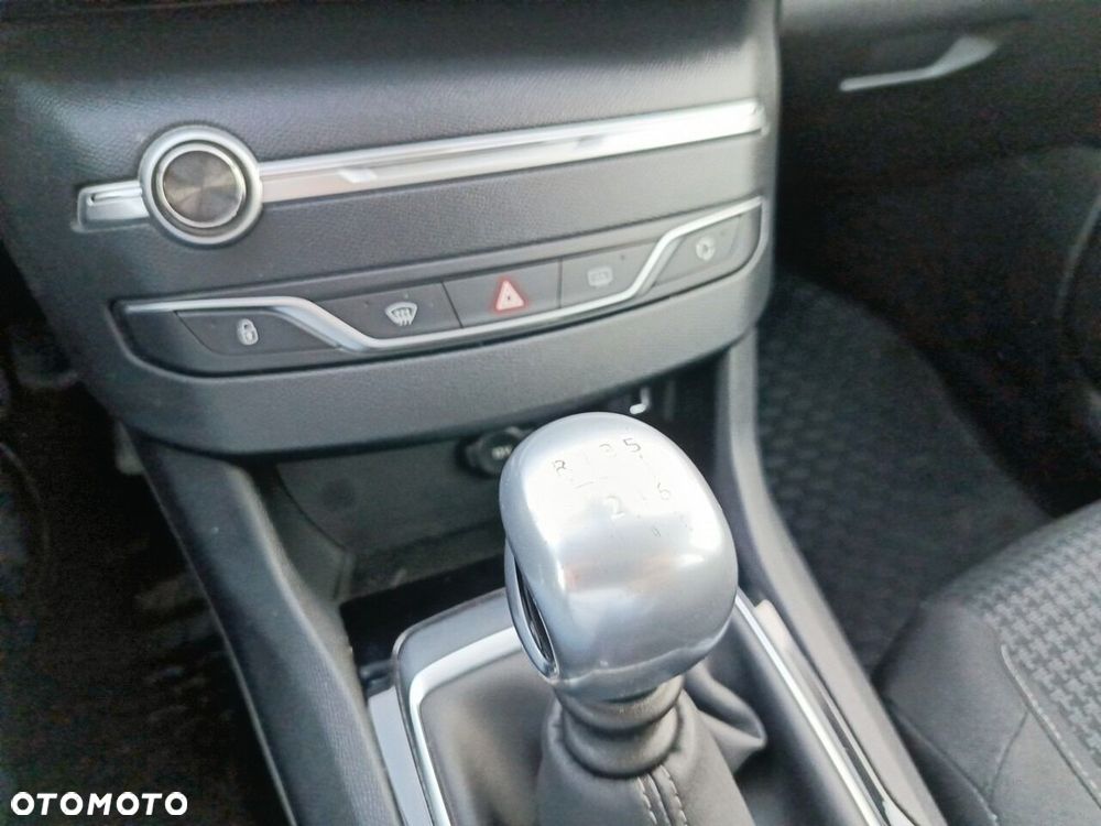 Peugeot 308 - 17