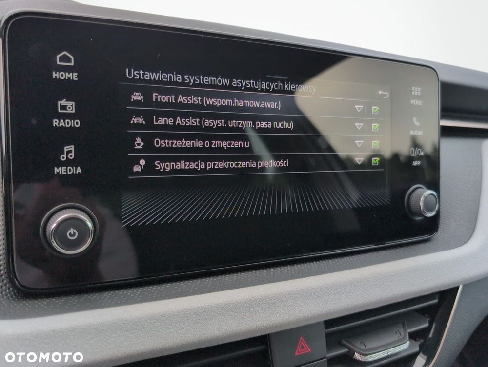 Skoda Scala 1.0 TSI Selection DSG - 28