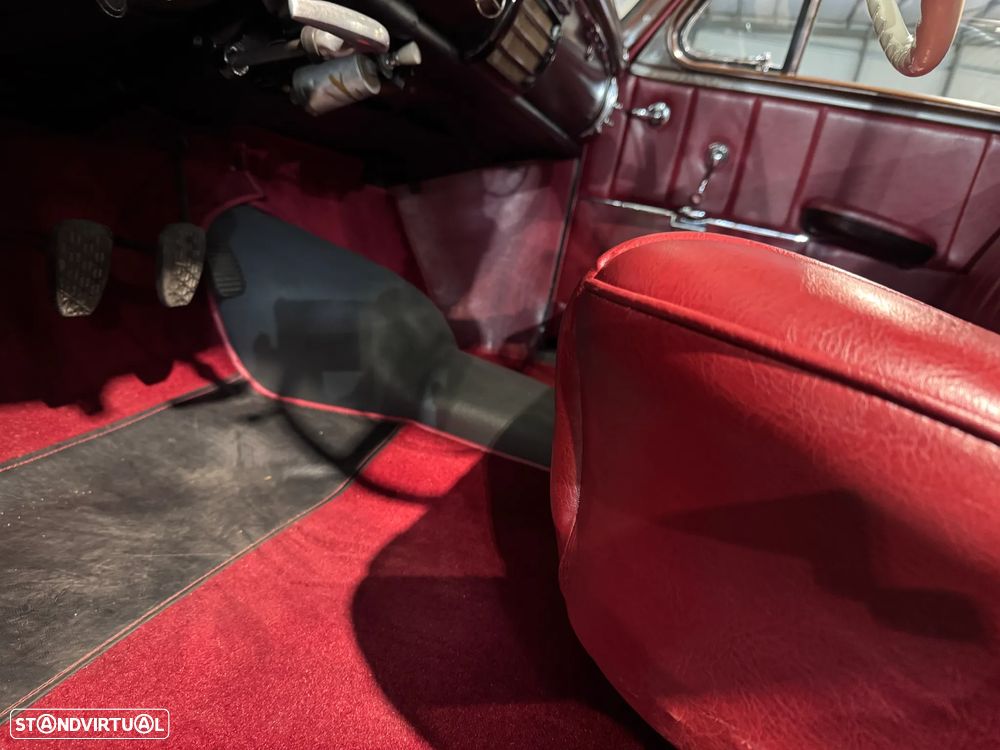 Mercedes-Benz MB180 - 57