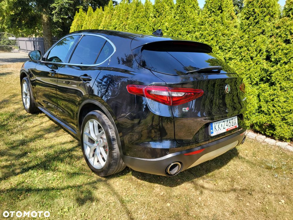 Alfa Romeo Stelvio 2.0 Turbo 16V AT8-Q4 First Edition - 7