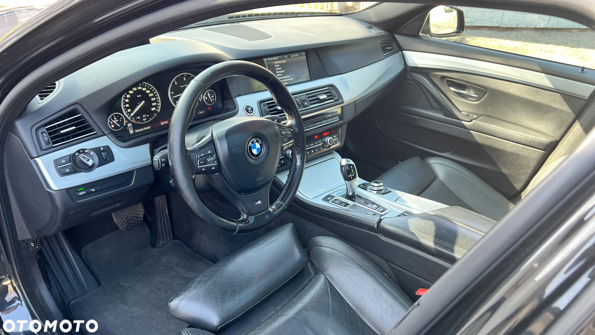 BMW Seria 5 - 10