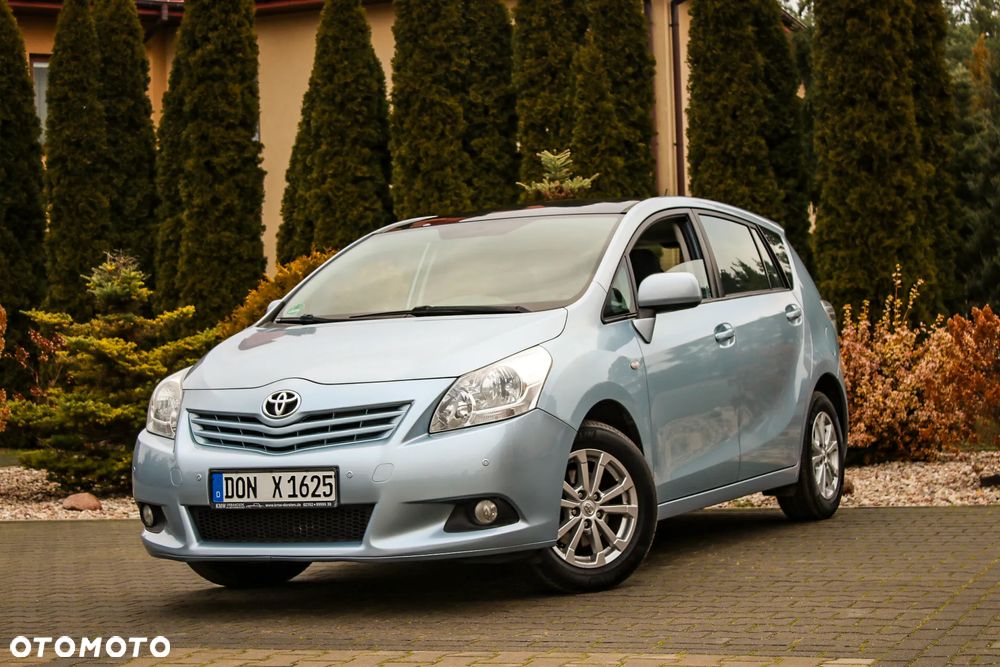 Toyota Verso 2.0 D-4D Executive - 12