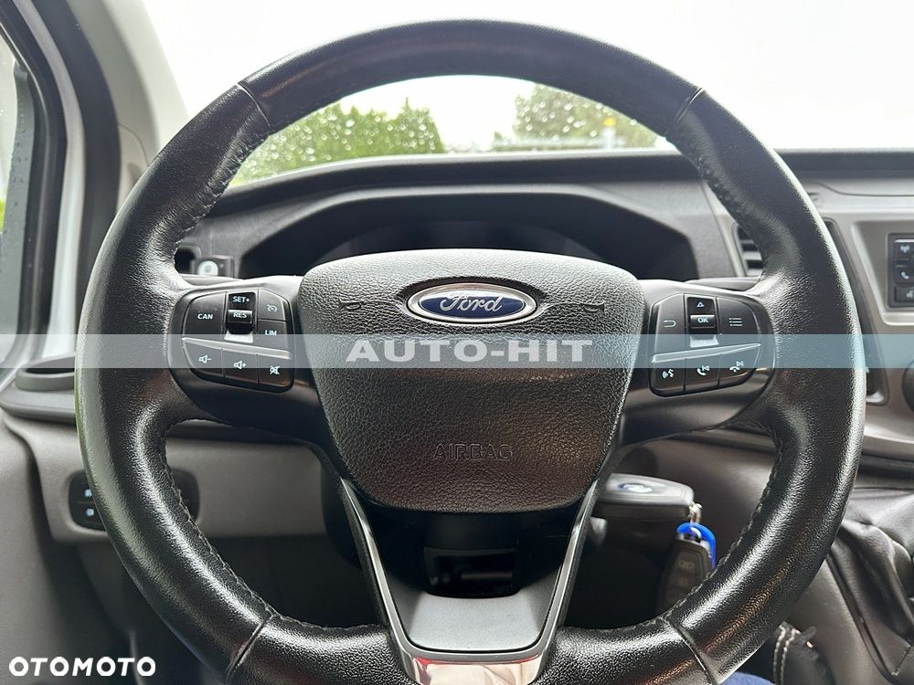 Ford Transit - 27