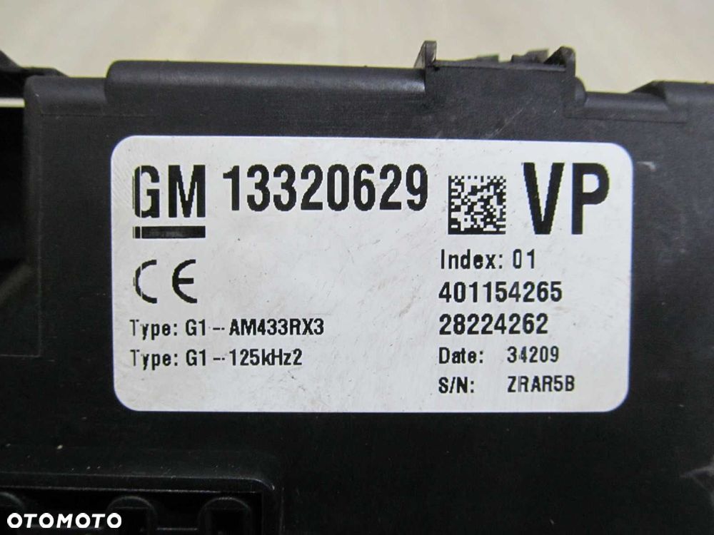 OPEL CORSA D 06-14 SKRZYNKA BEZPIECZNIKOW 13320629 - 4