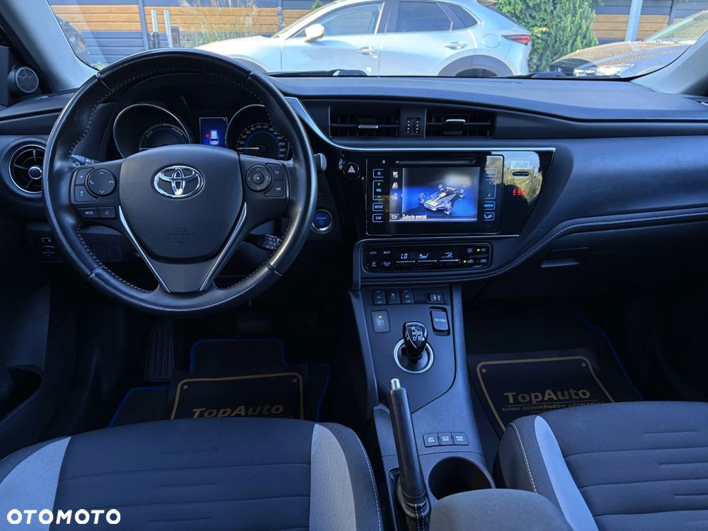 Toyota Auris - 34