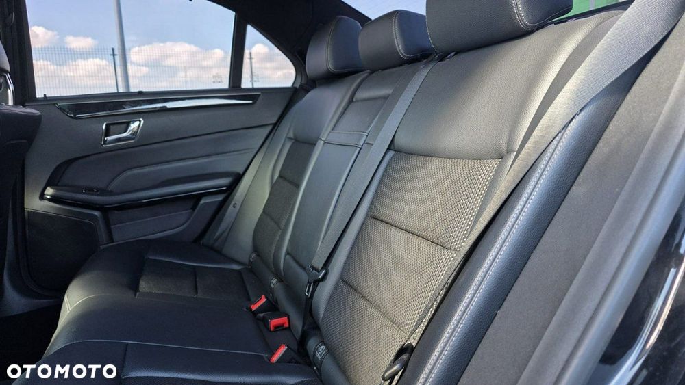 Mercedes-Benz Klasa E - 17