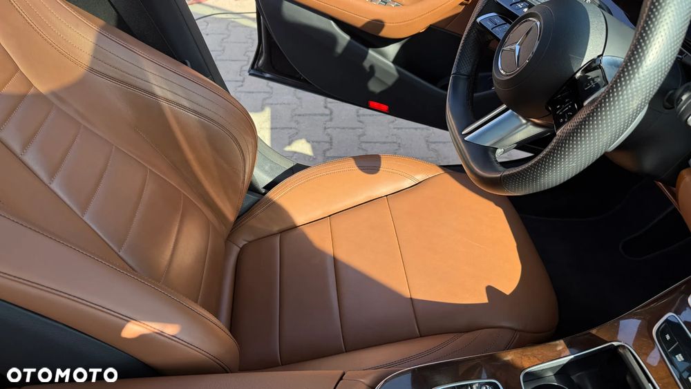 Mercedes-Benz Klasa E 300 de 4Matic 9G-TRONIC AMG Line - 7
