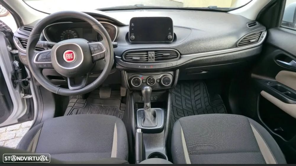 Fiat Tipo Station Wagon 1.6 M-Jet Lounge J17 DCT - 8