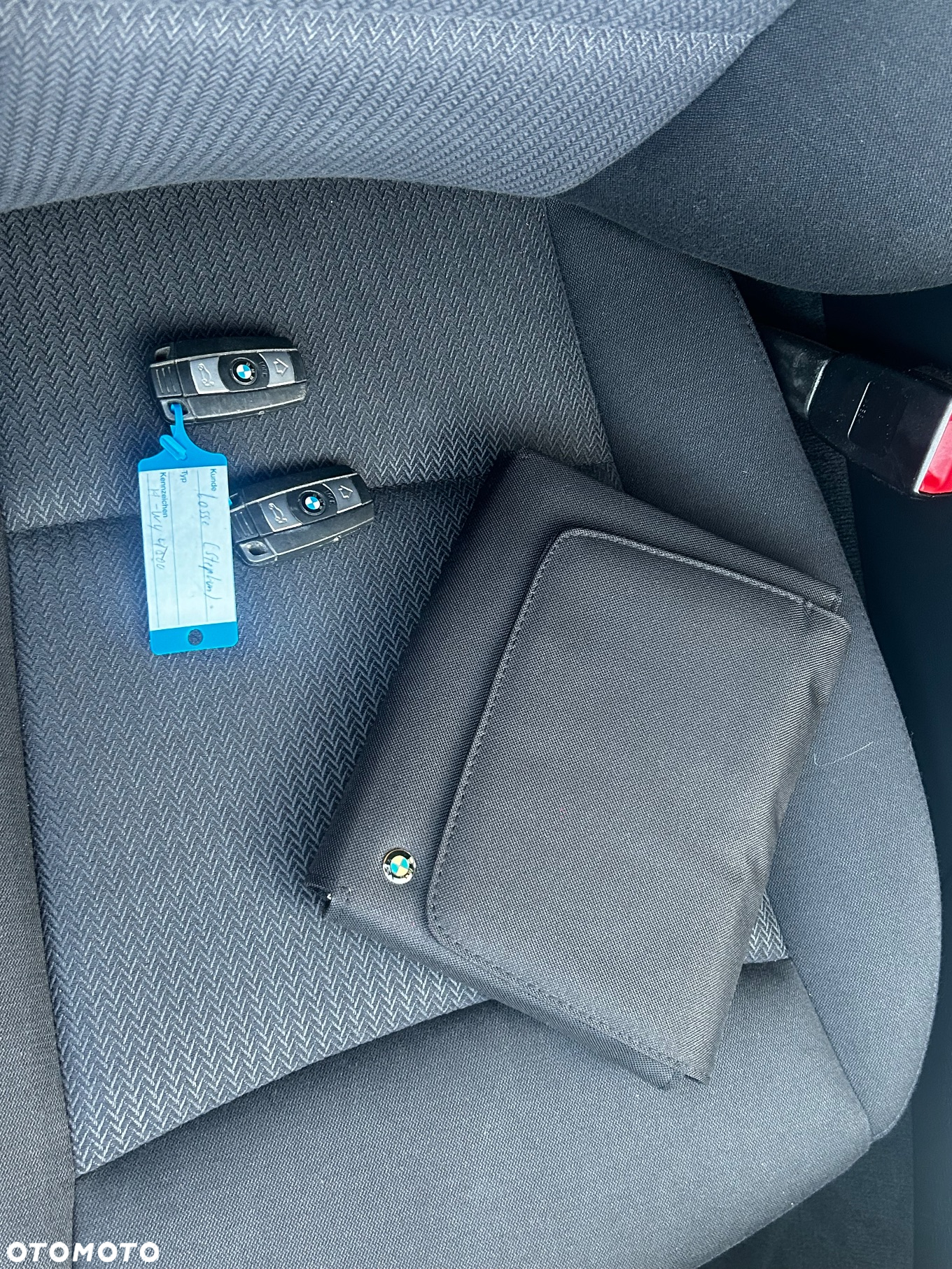 BMW Seria 3 318d Touring Luxury Line - 31