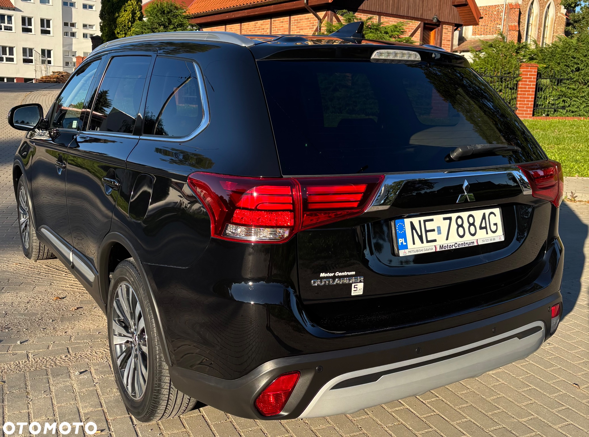 Mitsubishi Outlander 2.0 Intense 2WD CVT - 7